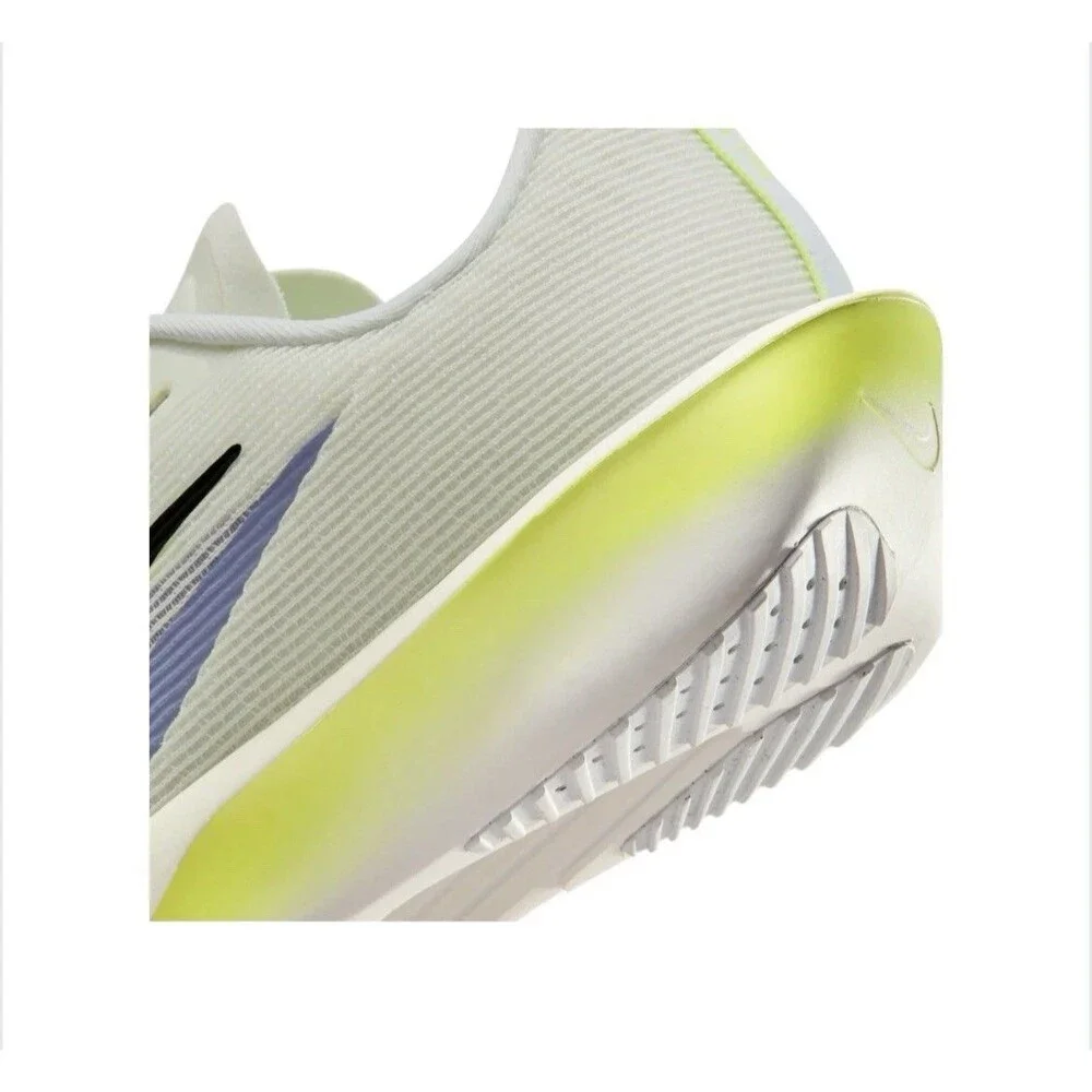 Nike product pair